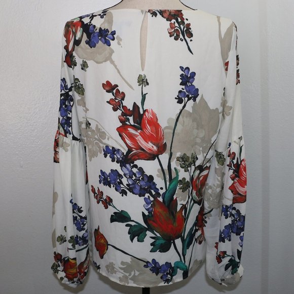 Express White Floral Blouse - Loose Fit, Half Puff Sleeve - Size Medium - Picture 2 of 10